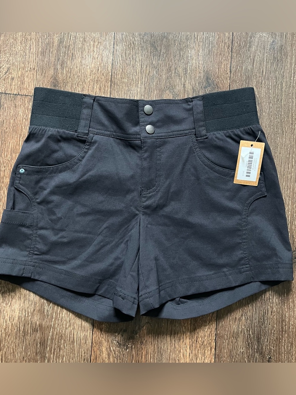 NWT title nine 9 clamber 2.0? 5” black athletic golf outdoor shorts size 2 READ
